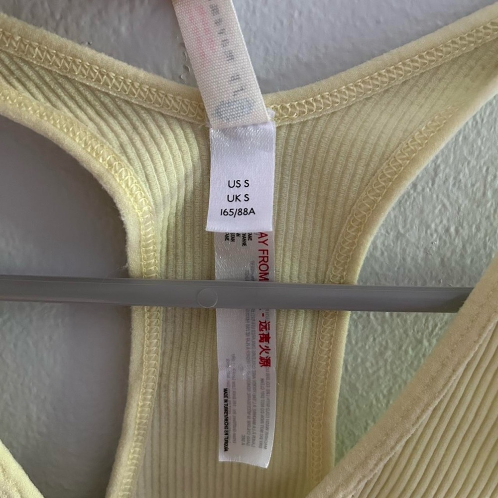 Yellow Ribbed Tank Top - Picture 4 of 4
